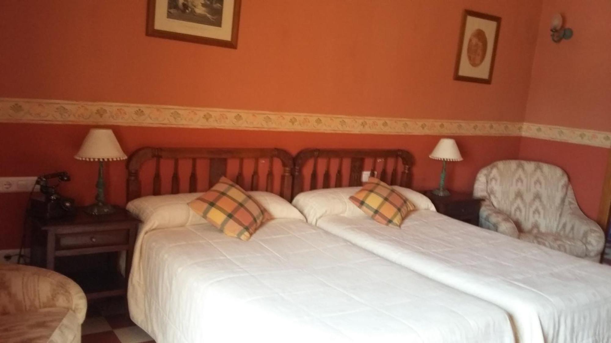 El Sester Bed and Breakfast Torremanzanas Kamer foto
