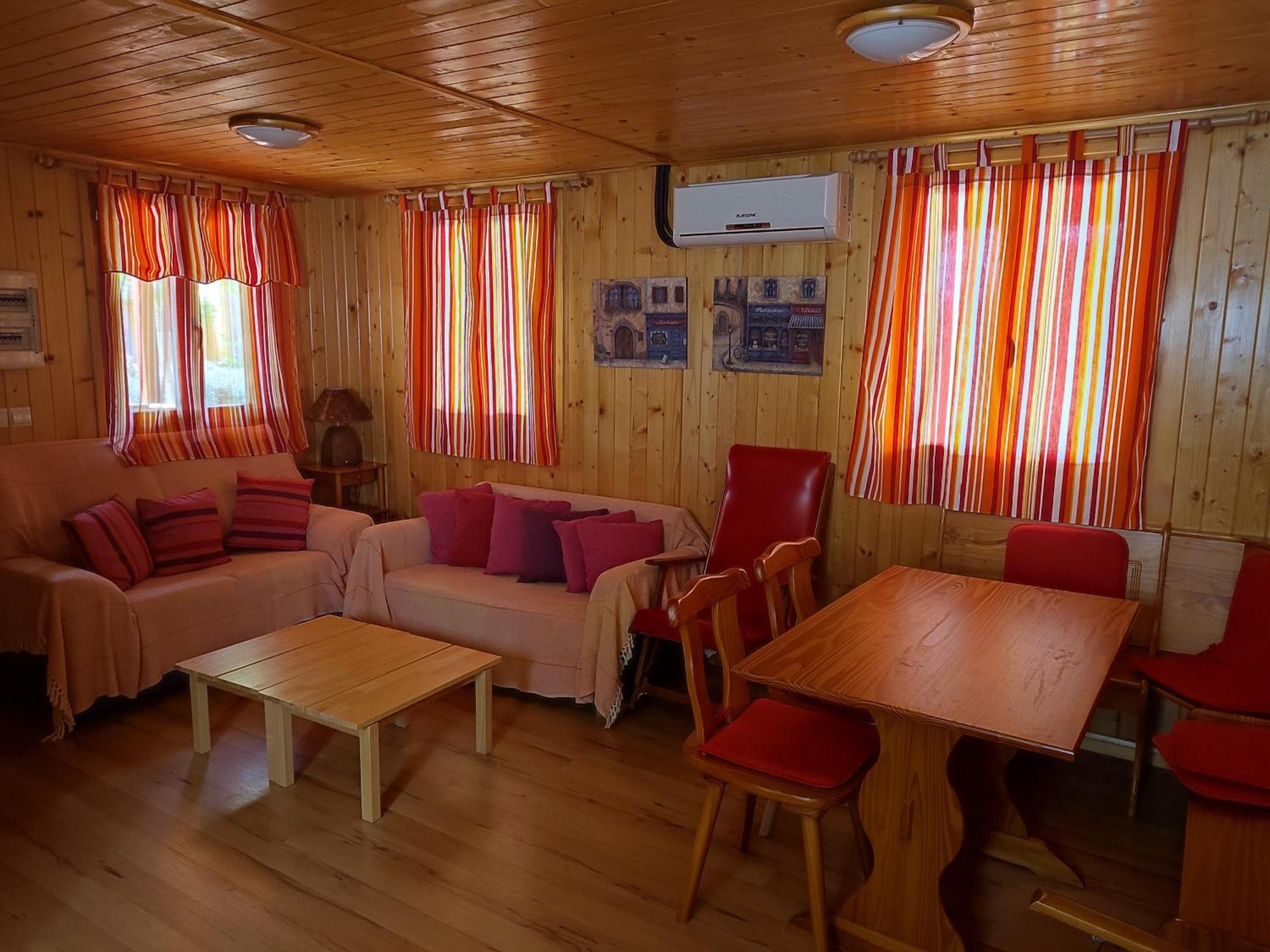 El Sester Bed and Breakfast Torremanzanas Kamer foto
